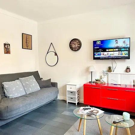Modern Studio Cannes Center Near Palais Festival Apartment Cannes